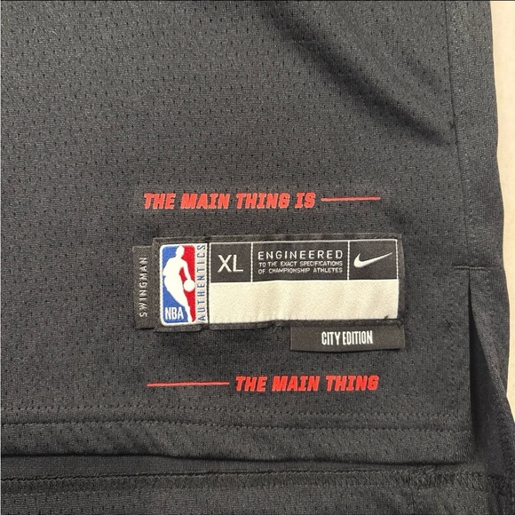 Nike NBA Miami Heat Basketball Jersey - Picture 5 of 8